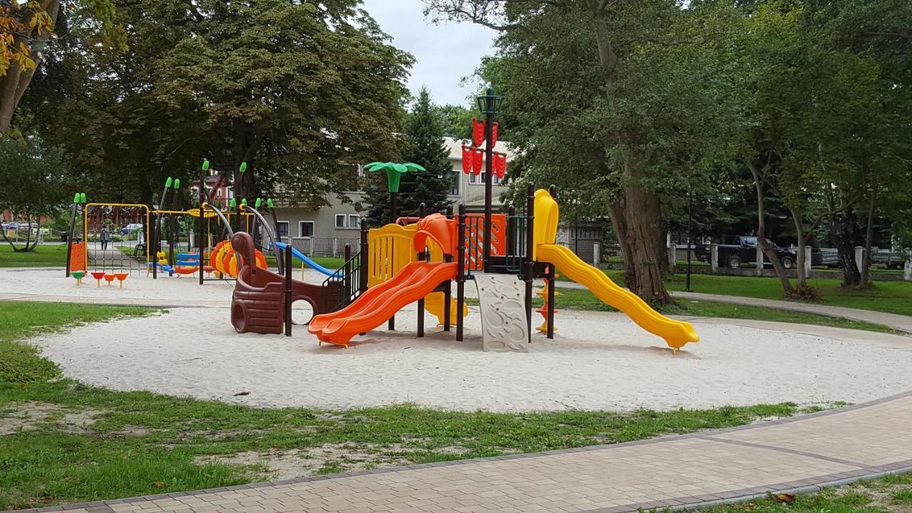 Dom Wczasowy Alka Dziwnow Exterior photo