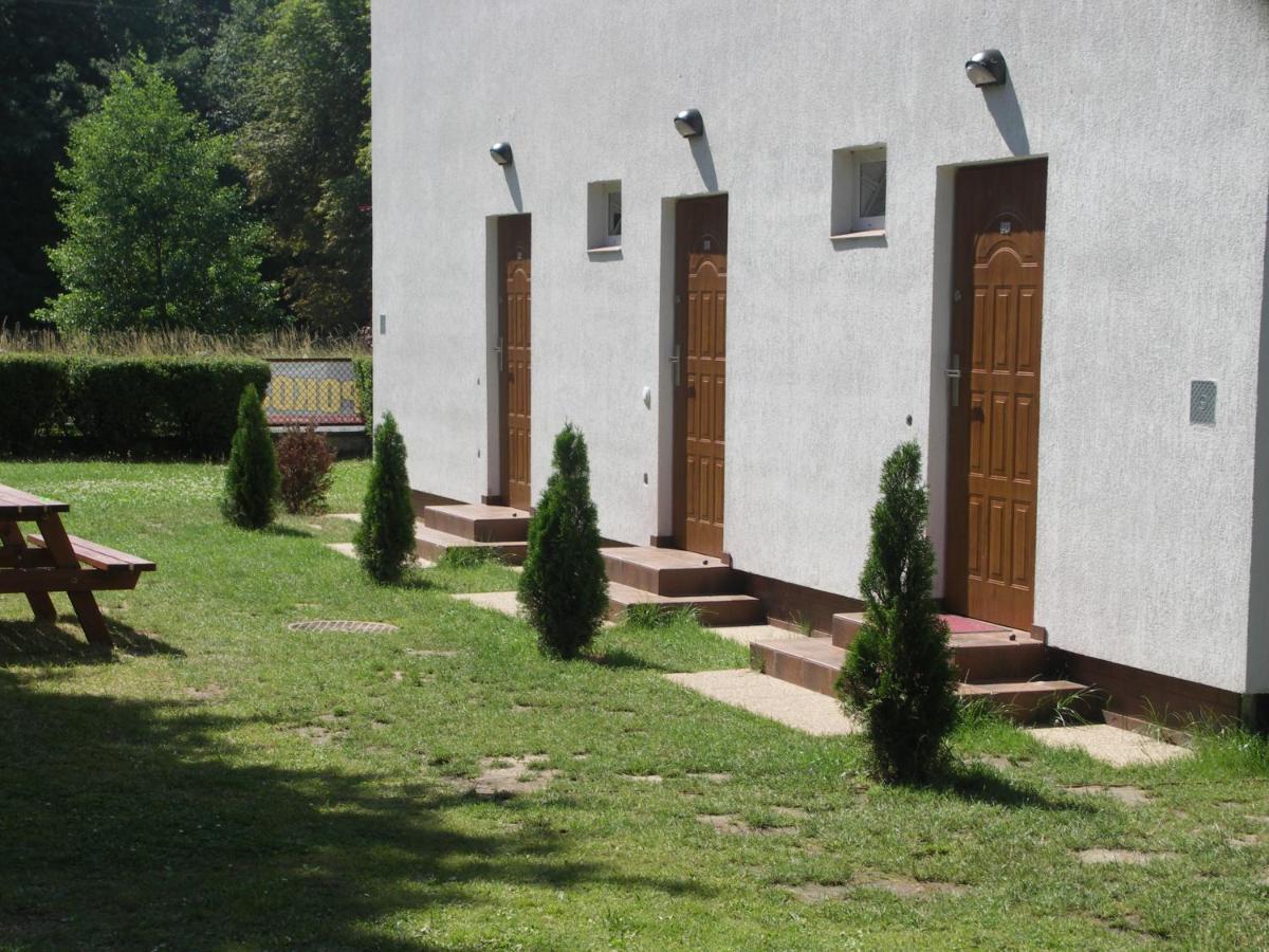 Dom Wczasowy Alka Dziwnow Exterior photo
